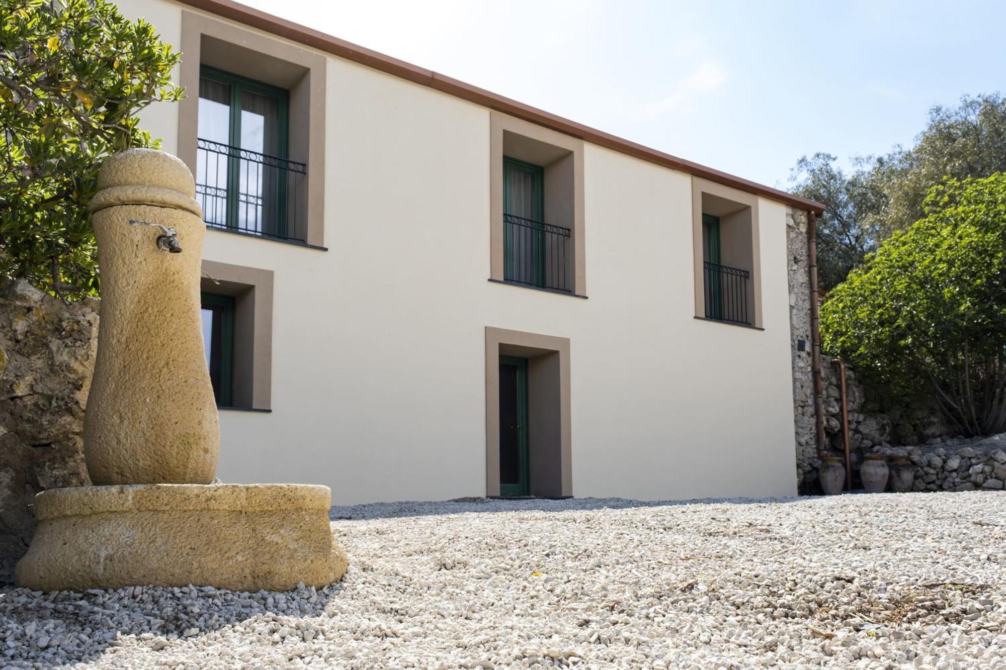 Agriturismo Baglio Lauria Campobello di Licata Luaran gambar